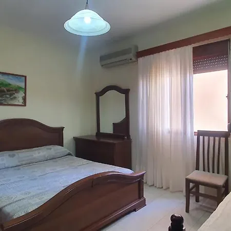 40 Meters From Sea Apartment *